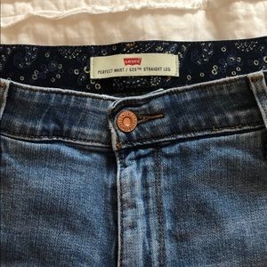 Levi’s 525 straight leg jeans with perfect waist